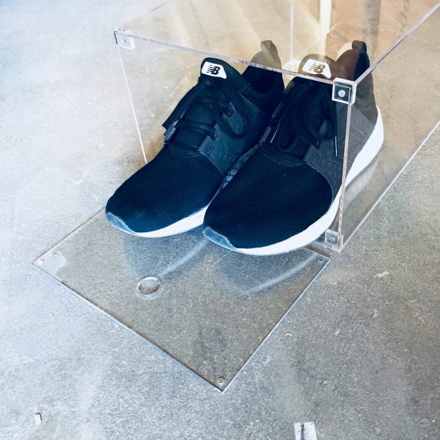 Akryl Crystal Clear Drop Off Sneaker box
